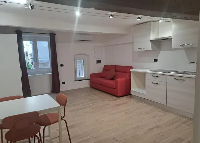 Rosa House Genua